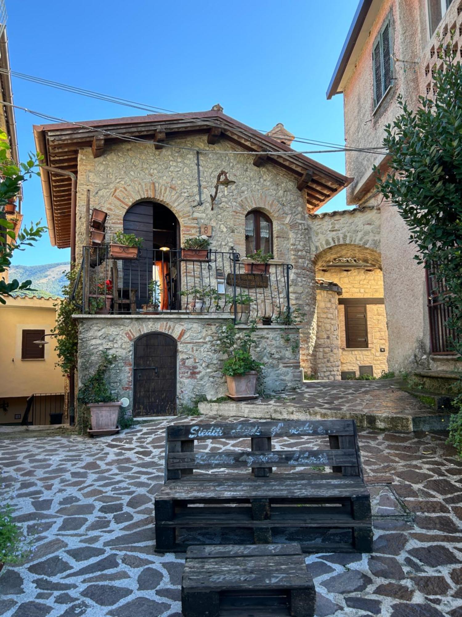 B&B La Casetta Sul Lago Colle di Tora エクステリア 写真